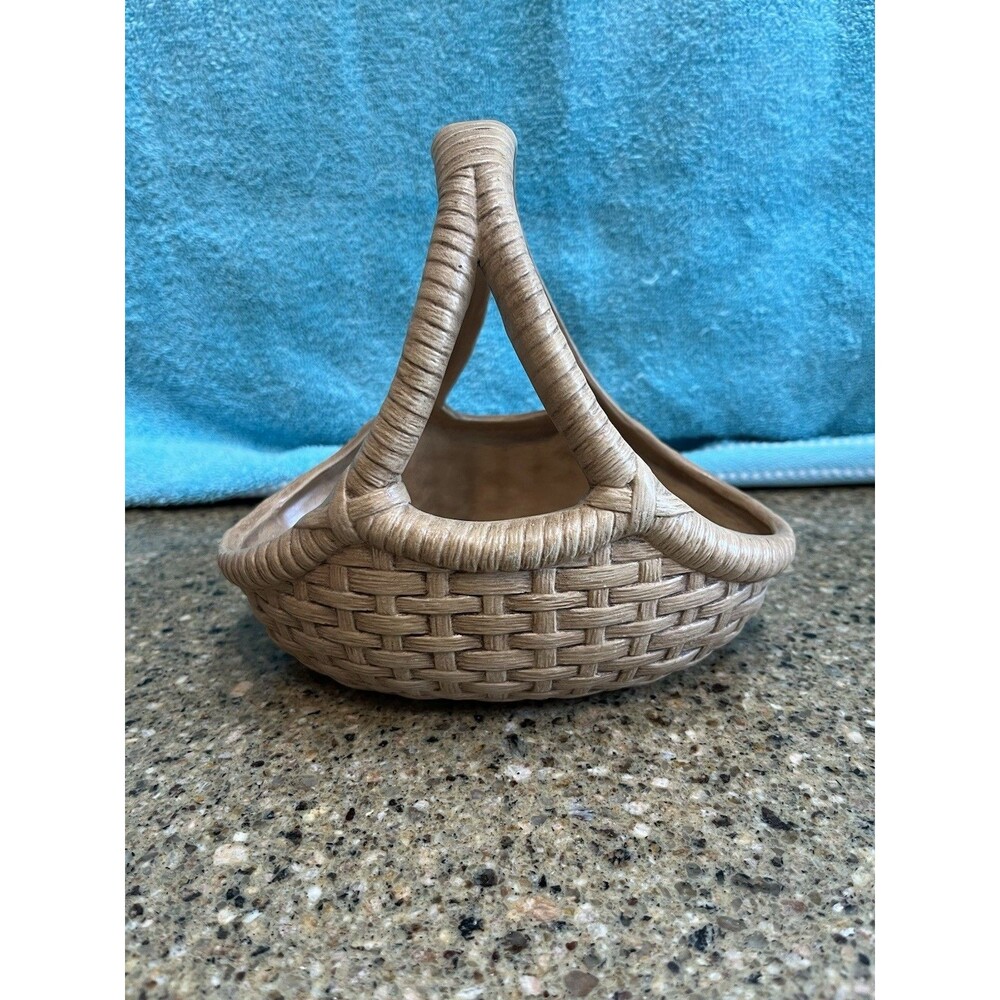 Ceramic Easter Egg Basket Weave Decorative Oval Basket Brown